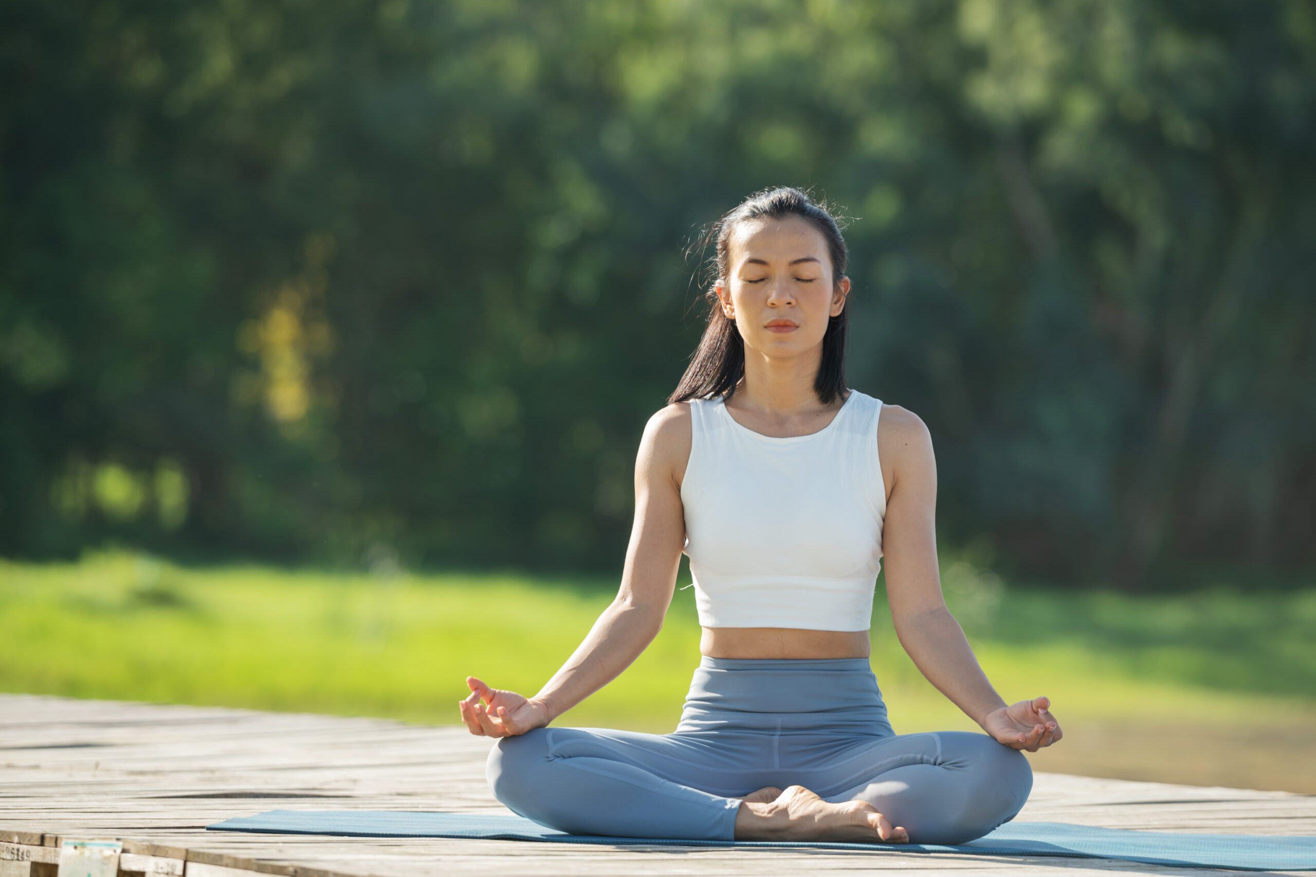 Feeling Anxious? Ground Yourself with these 5 Techniques